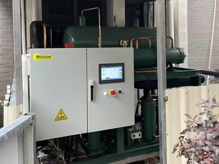 Cascade refrigeration equipment for ultra-low-temperature seafood freezing